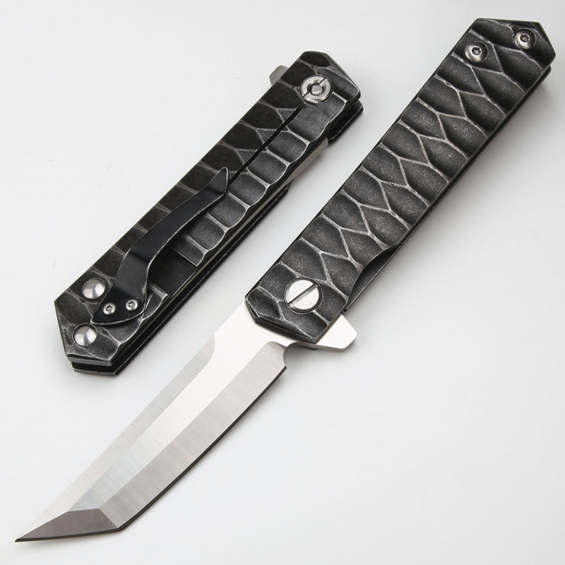 High-Hardness Outdoor Folding Wilderness Survival KnifeSharp Portable And Pocket-Sized