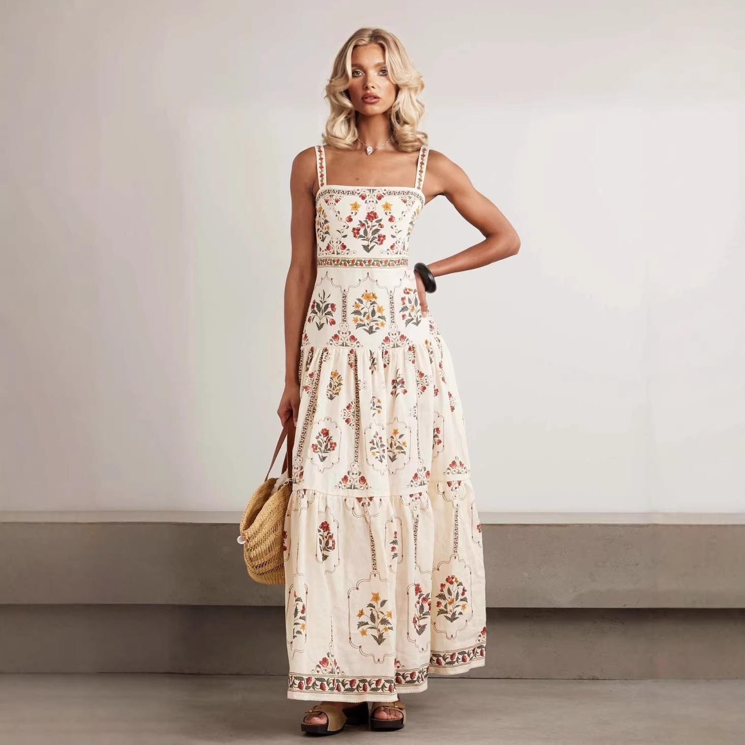 High-waisted Relaxed-fit Figure-flattering Vacation Dress