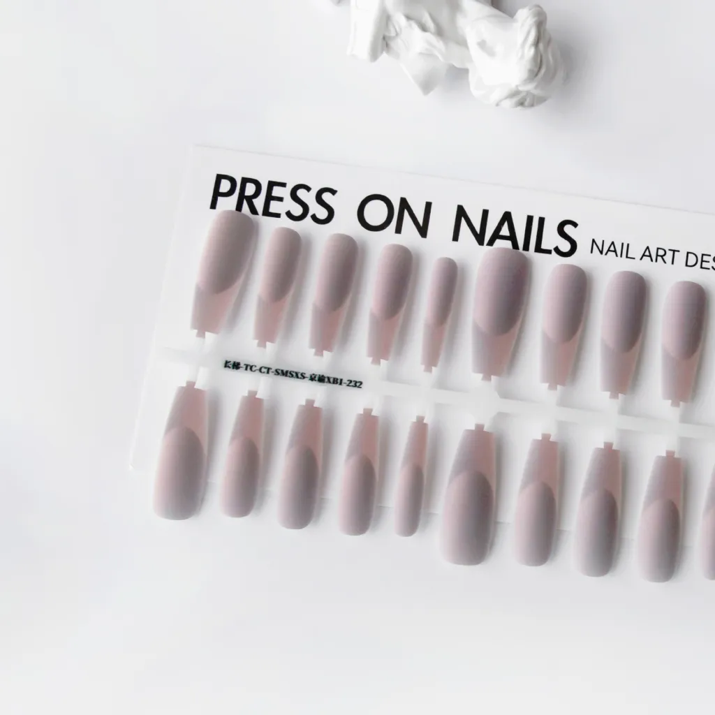 Wear Nail Tip Space French Manicure - Purple