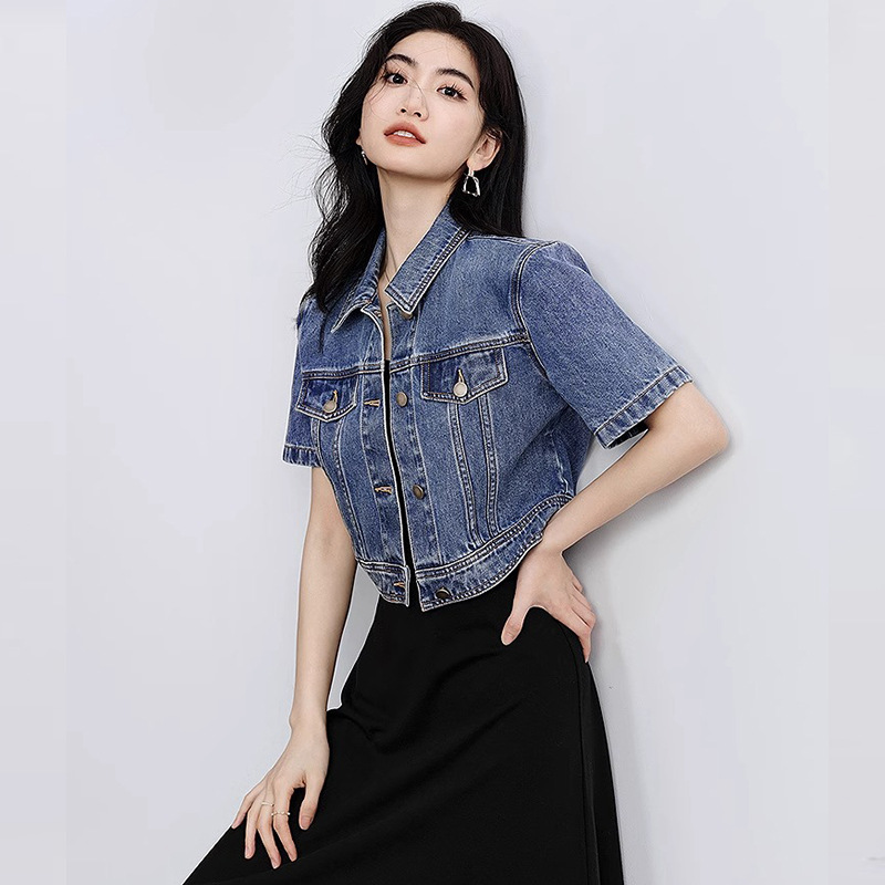 https://cf.cjdropshipping.com/quick/product/ae1799e6-4e22-4900-9ccc-3b2f5fd3e85a.jpg