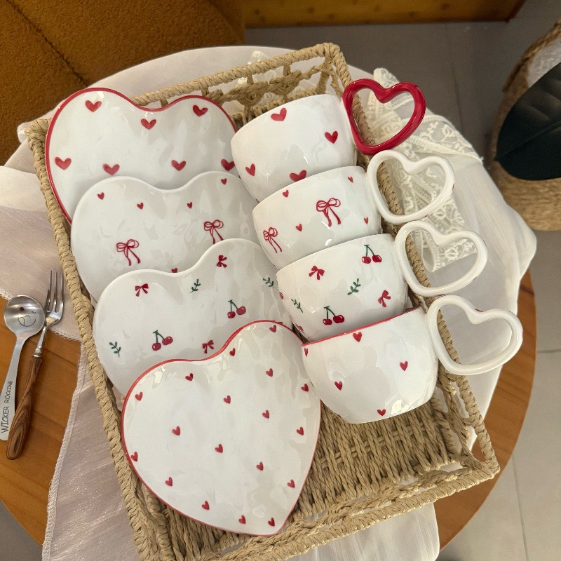 Fresh pink floral heart handle cup