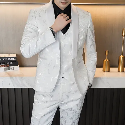 Wedding Embossed Dress Suit Three-piece for Men