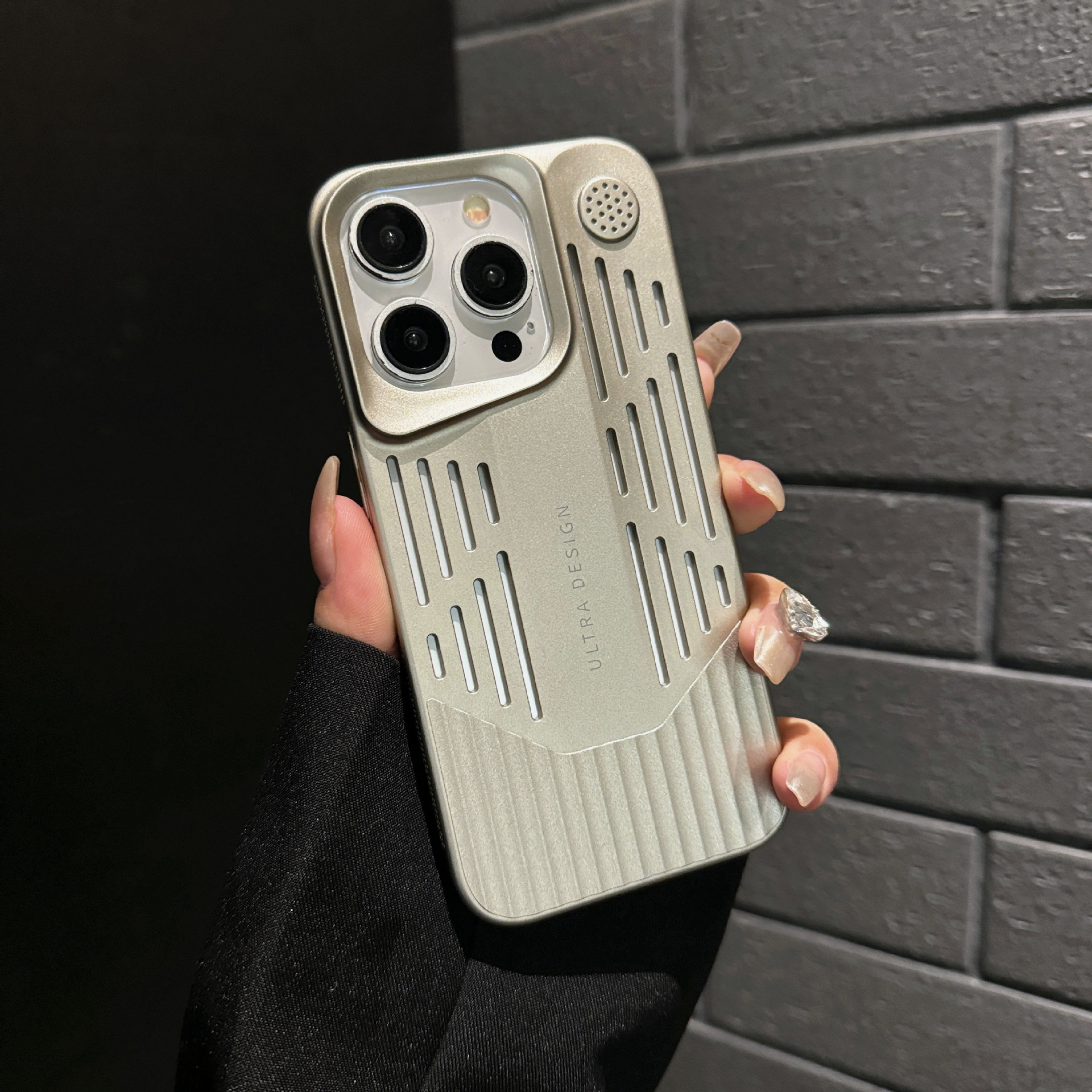 Aromatherapy Heat Dissipation Light Fragrance Phone Case