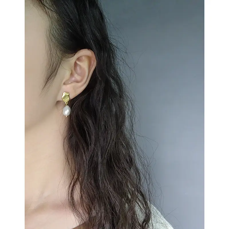 S925 Sterling Silver Stud Earrings INS Simple Fashion Baroque Women