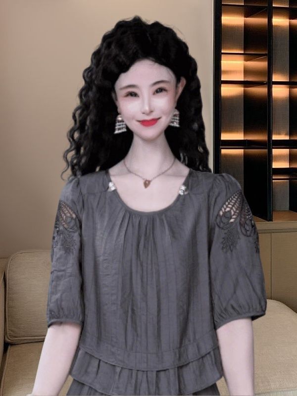A-Line Three-Quarter Sleeve Midi Dress, picture 2 of 6