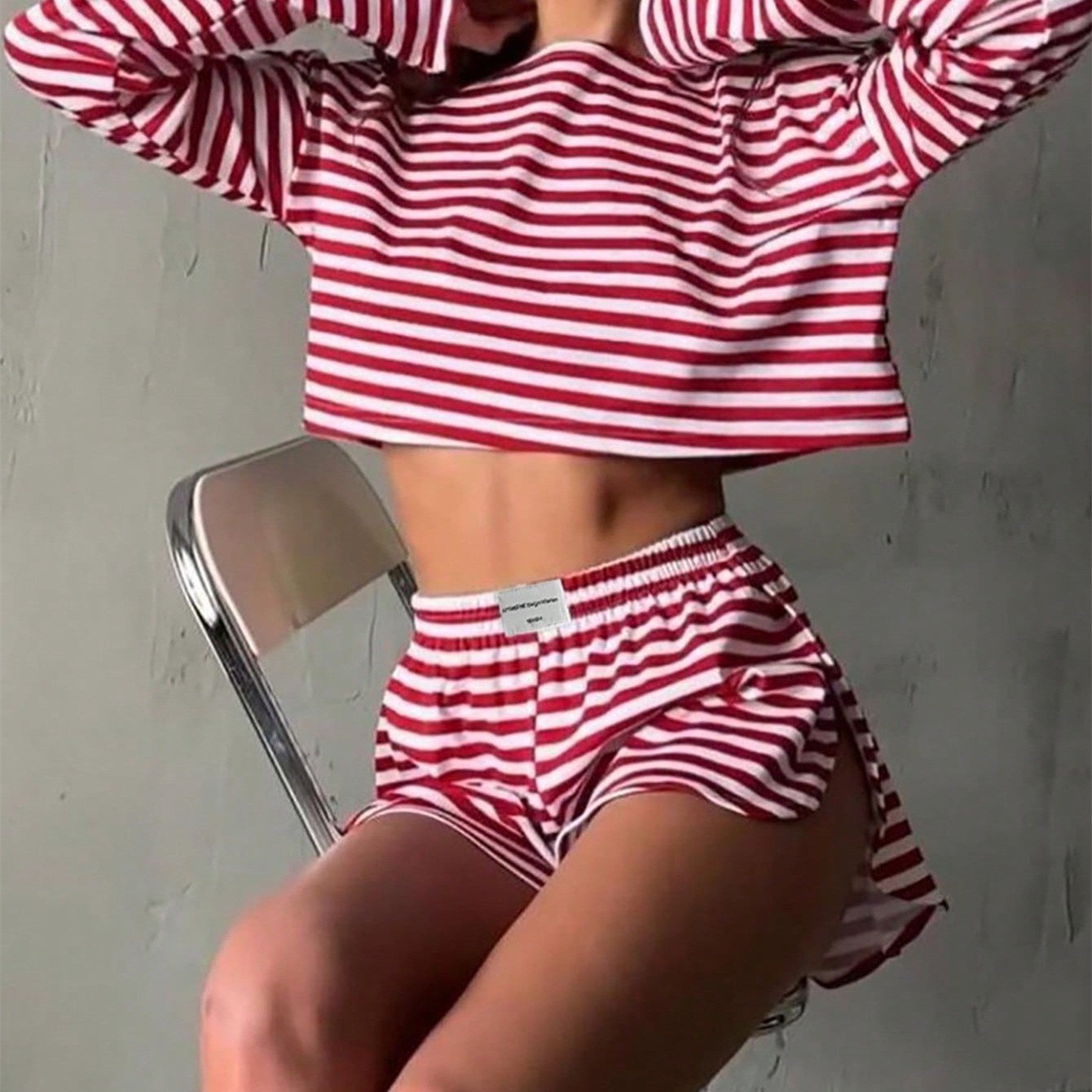 Comfortable And Stylish Knitted Striped Long-sleeve Pajama Set With Shorts 5