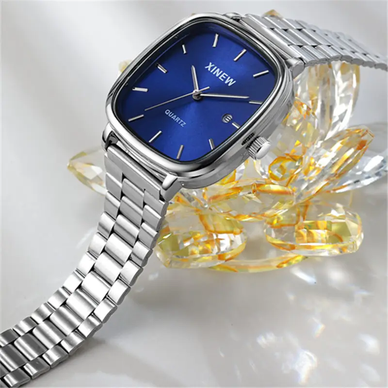 Fashionable Stainless Steel Strap Minimalist Calendar Quartz