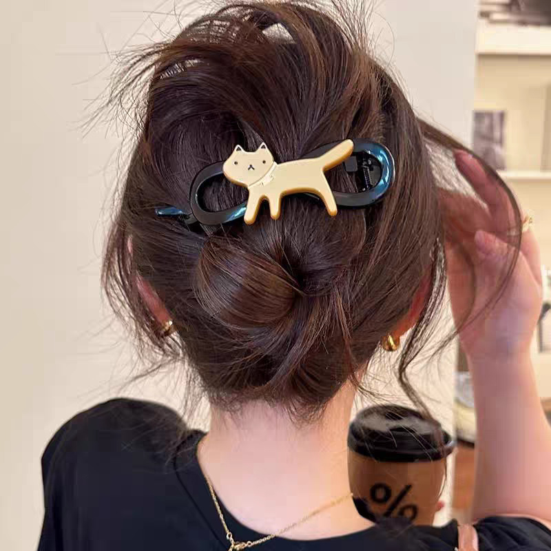 Hair Clip For The Back Of The Head A Subtly Luxurious