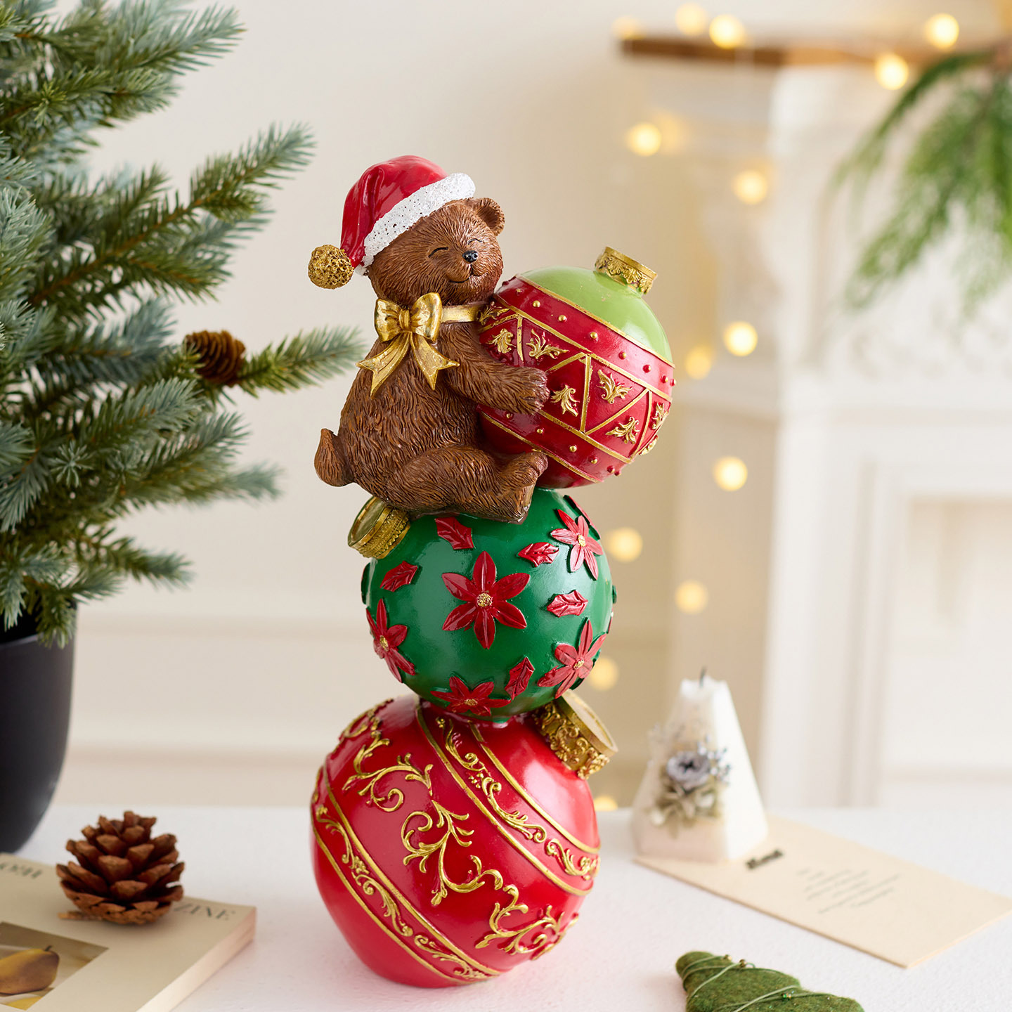Resin Bear Figurine Christmas Ball Decoration (Little Bear