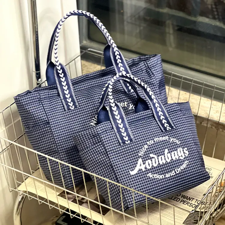 Simple Letter Print Large Capacity Tote Bag