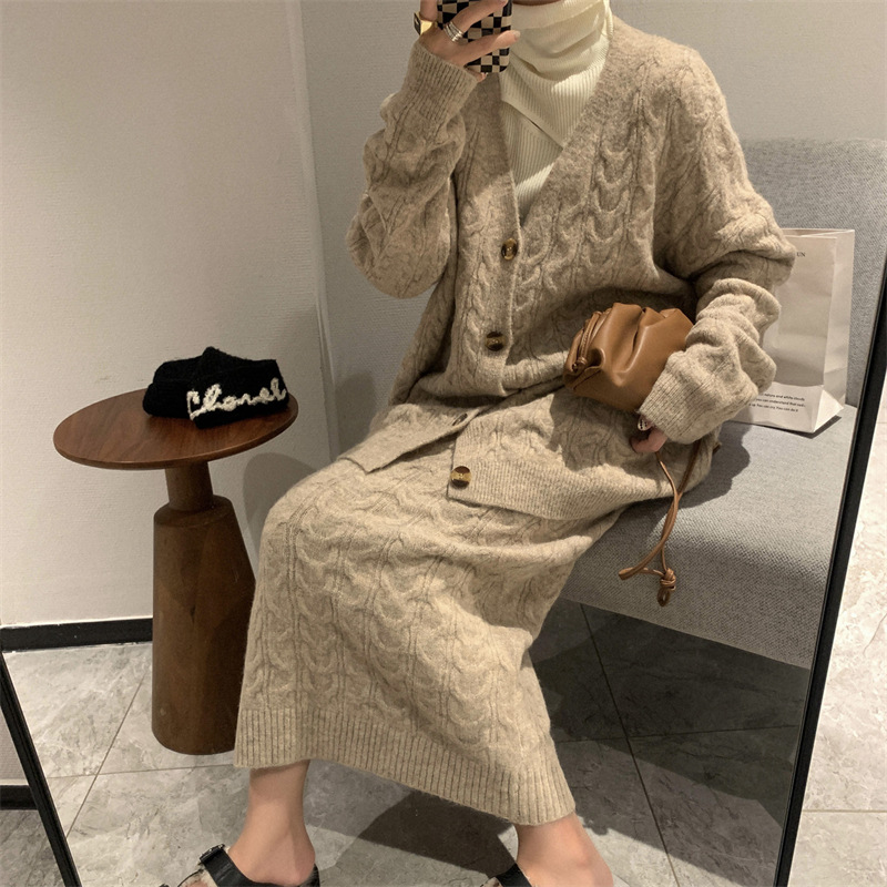 Women's Korean Style Lazy Style Long Sleeve Cable-knit Sweater Coat Skirt Suit