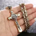Casting Style With Necklace
