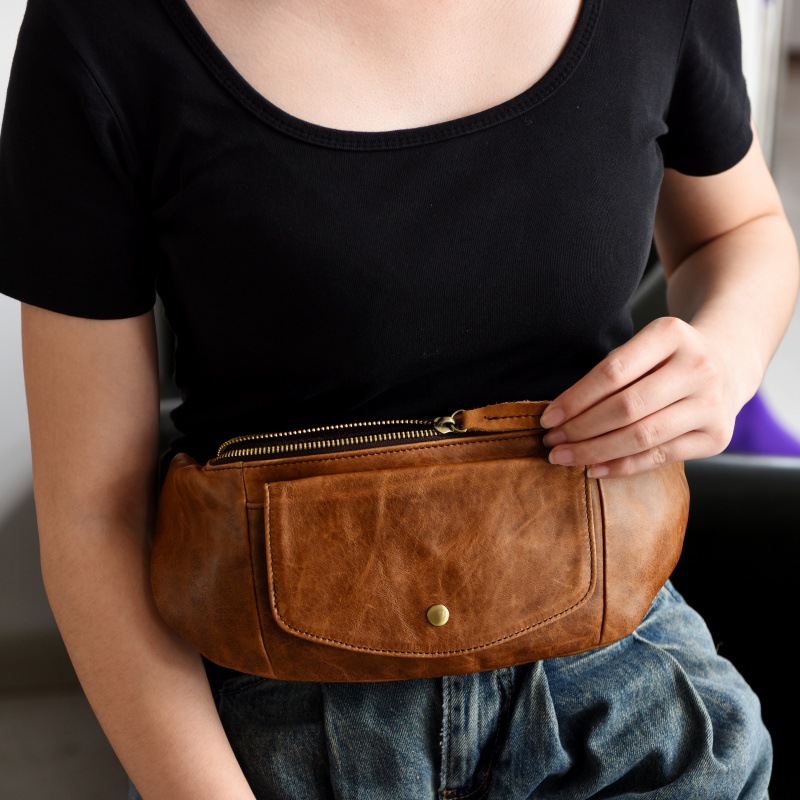 Retro Casual Vegetable Tanned Full-grain Leather Cowhide Chest Bag product image