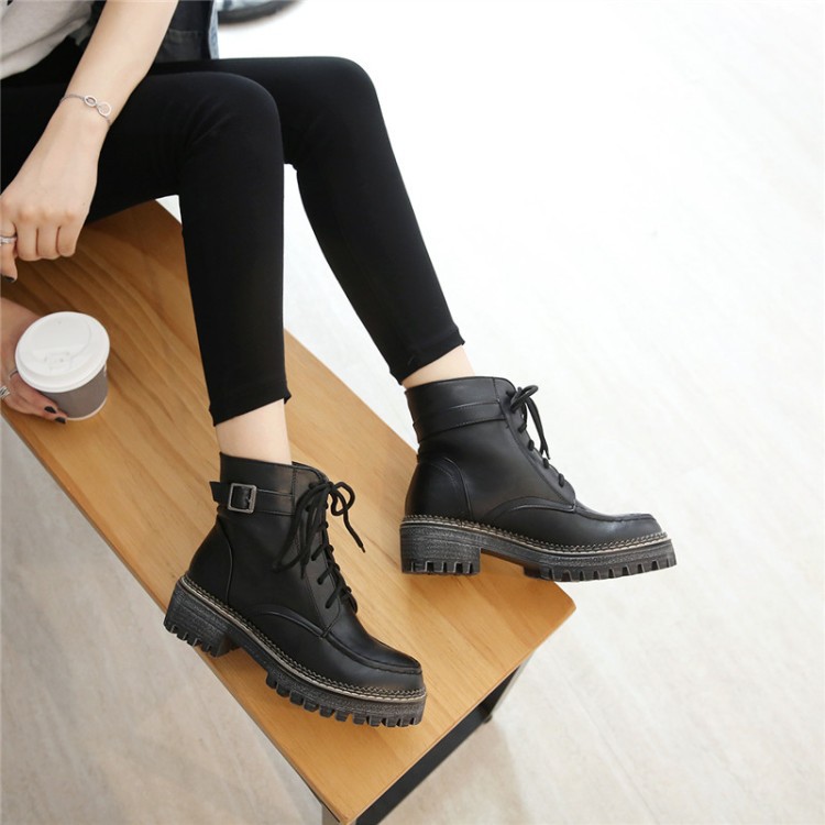 Title 14, Womens British style retro lace-up short boots...