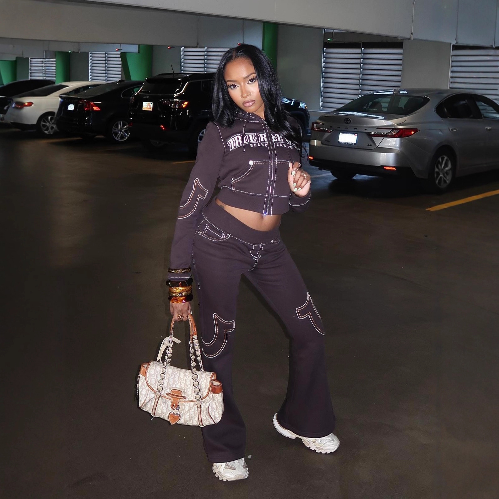 Casual Printed Sporty Sweatshirt Fashionable Womens Outfit