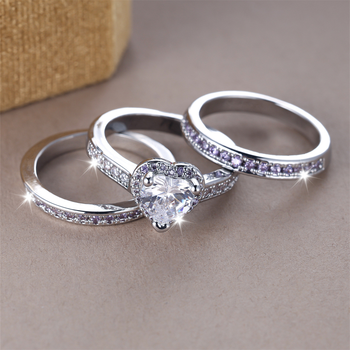 https://cf.cjdropshipping.com/quick/product/af527e9f-46fd-4d25-b17a-5a6015d86d49.jpg