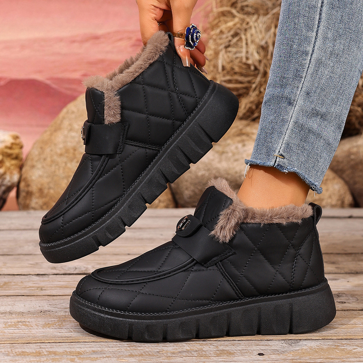 Women's Winter Plush Lined Snow Boots - Thick Sole Warm Non-Slip Ankle Boots for Cold Weather Plus Size Casual Footwear