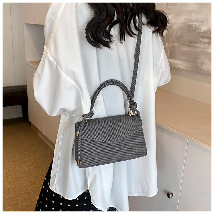 Buy Women's Clothing Online | Buy Trending Dresses for Women