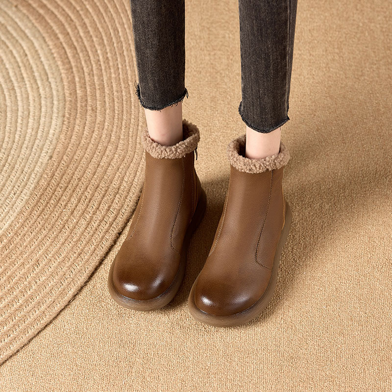 Women's retro-inspired ankle boots supplier image 3