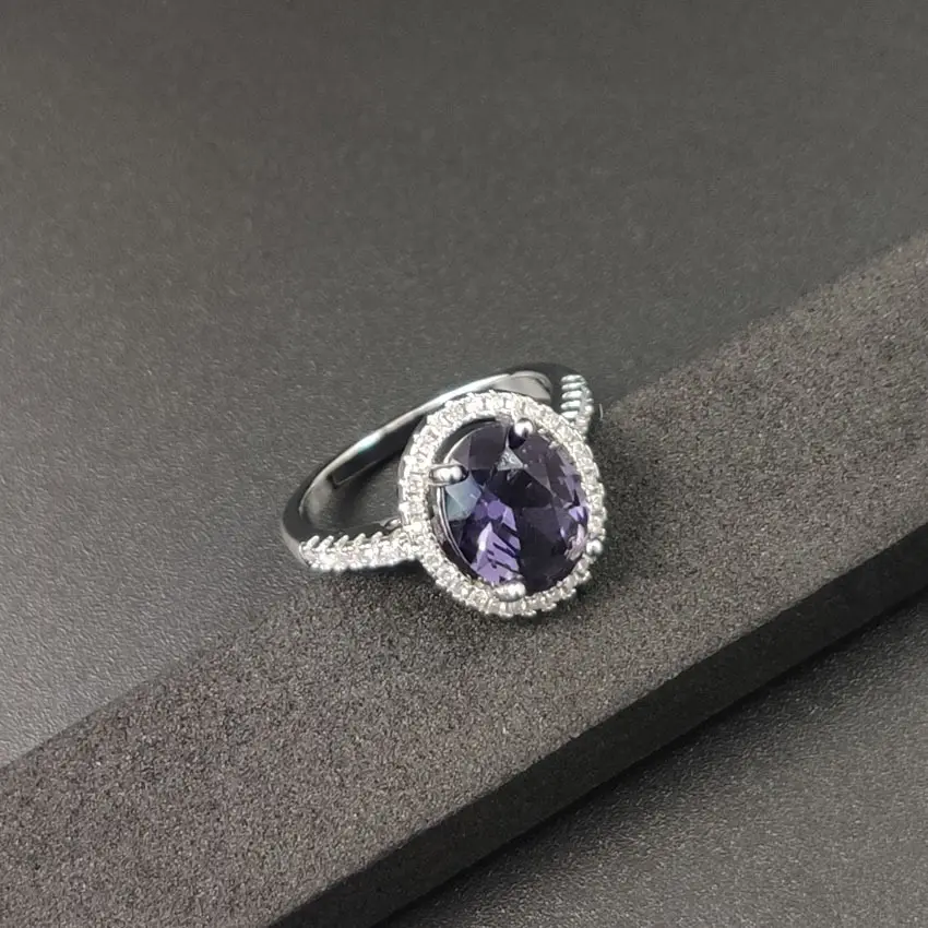 Luxury Zircon Round Ring Full Of Diamonds