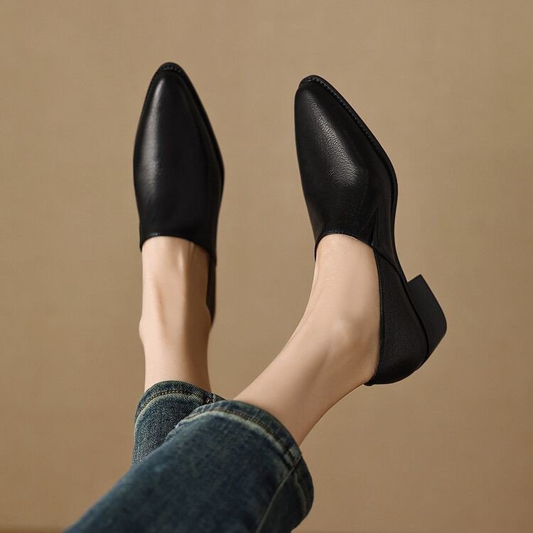 Pointed-toe Slip-on Soft Leather Loafers For Women