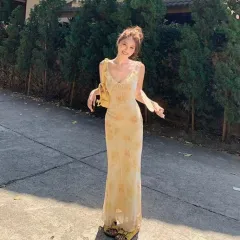 French Style V-neck Sleeveless Floral Dress Women - Yellow - View 1