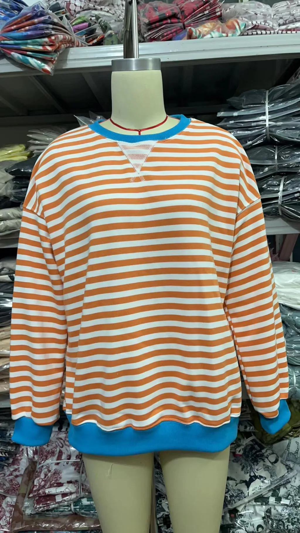 Striped Round Neck Contrast Color Loose Long Sleeve Sweatershirt - Orange And White Stripes