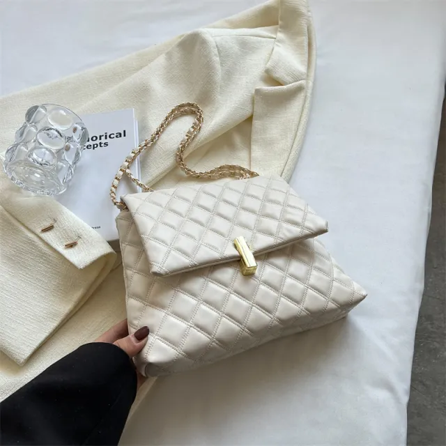 Popular Western Style Popular Rhombus Chain Messenger Bag White - Shop at LoveMi