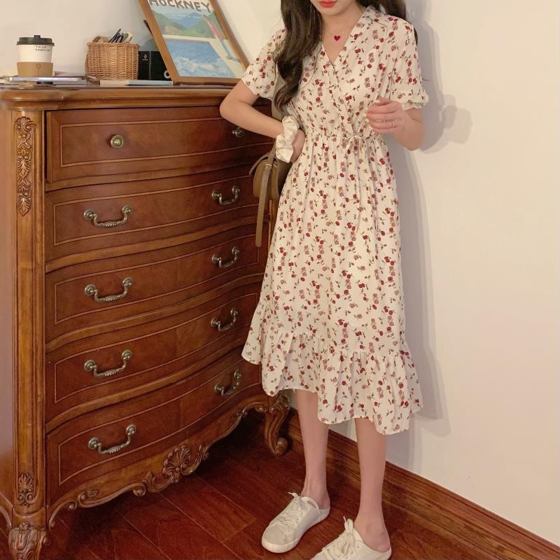 Womens Cinched-waist Floral Chiffon Dress product image