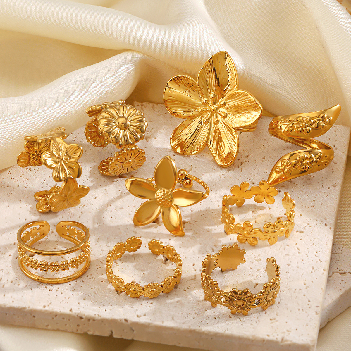 Flower-shaped Stainless Steel Open Ring For Women