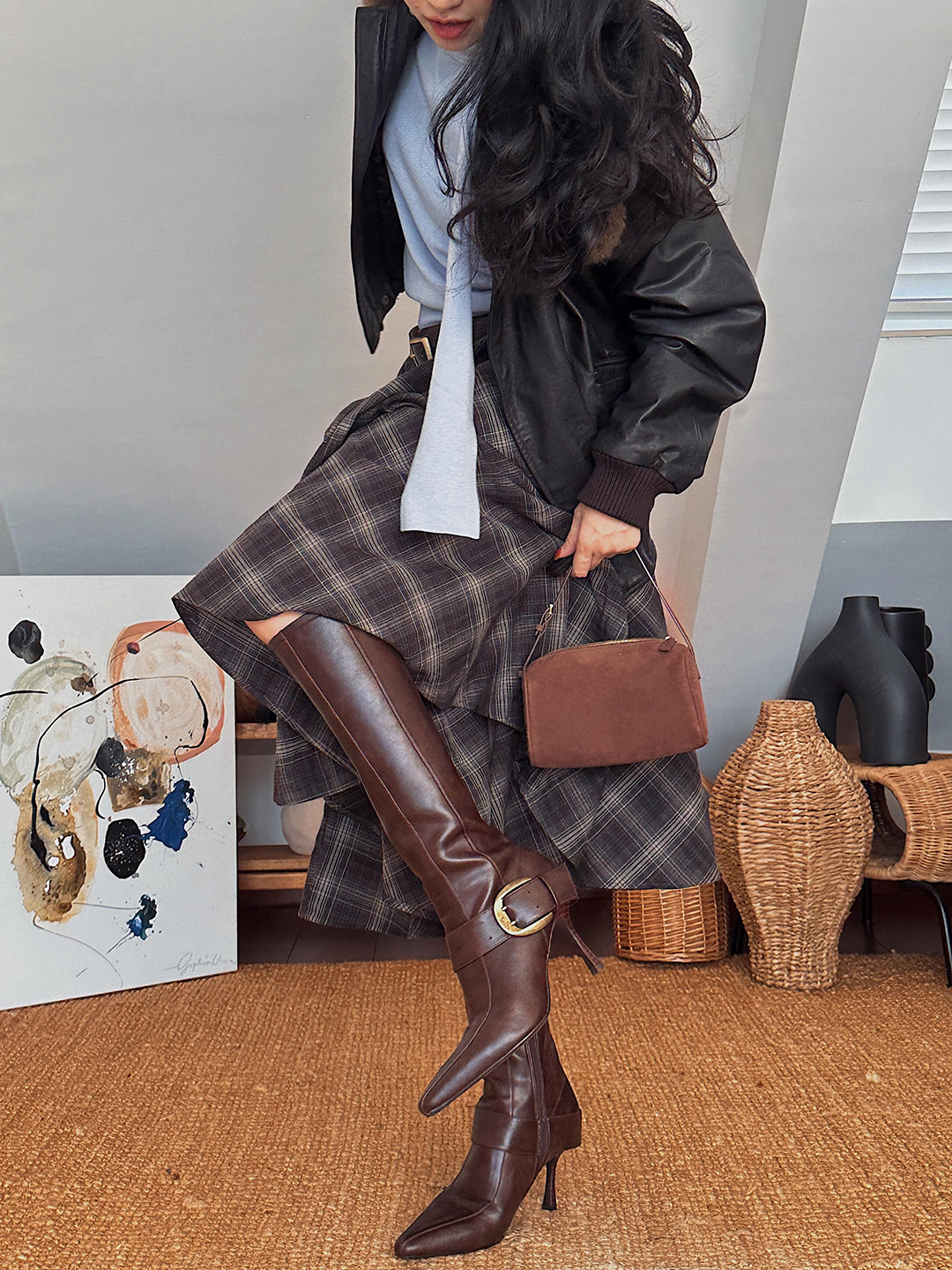 Pointed-toe Vintage-style High Boots With Metal Buckles For Women B0c7c2ff 0c5e 42f0 9d81 7239fcc544b4
