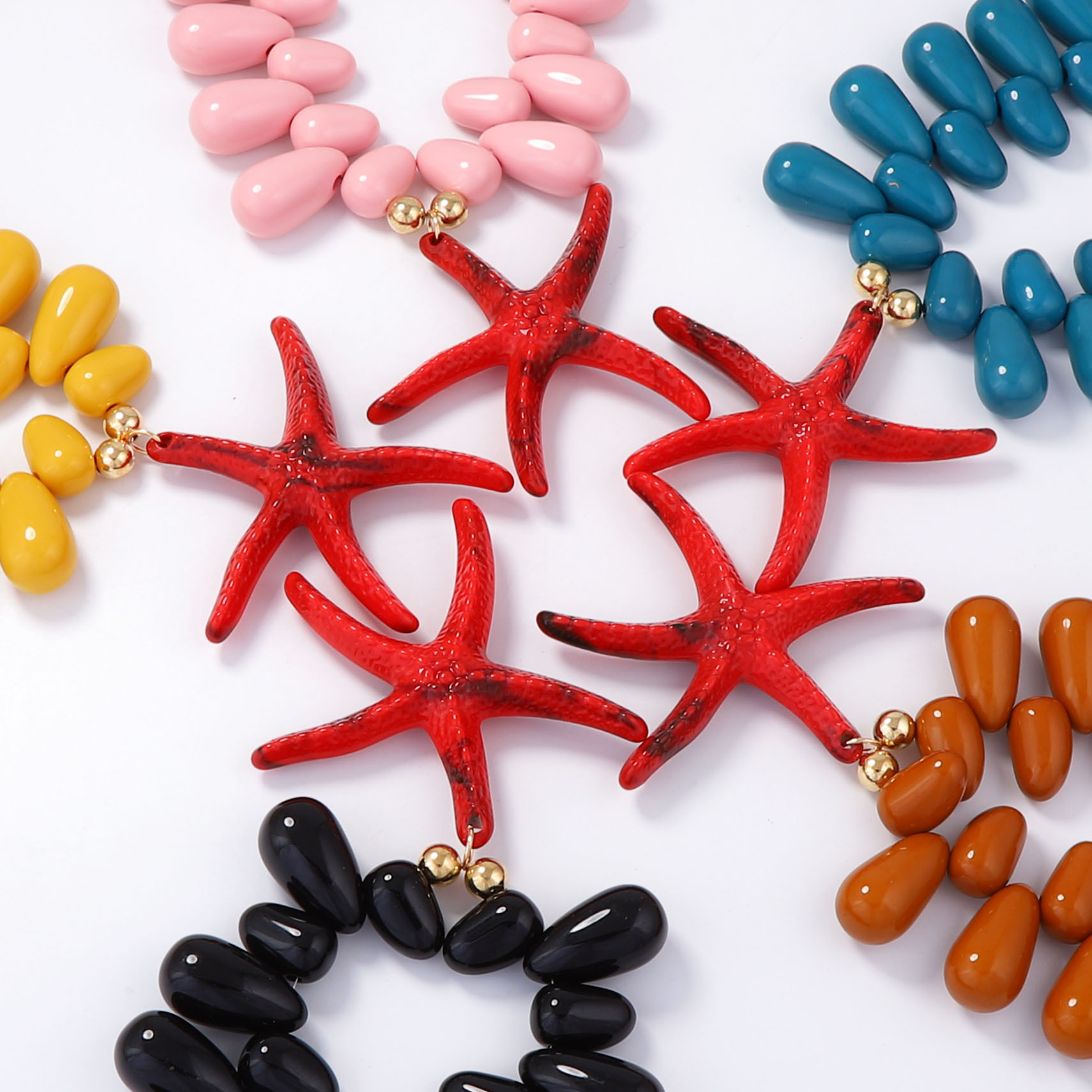 Dramatic Starfish Pendant Necklace For Women