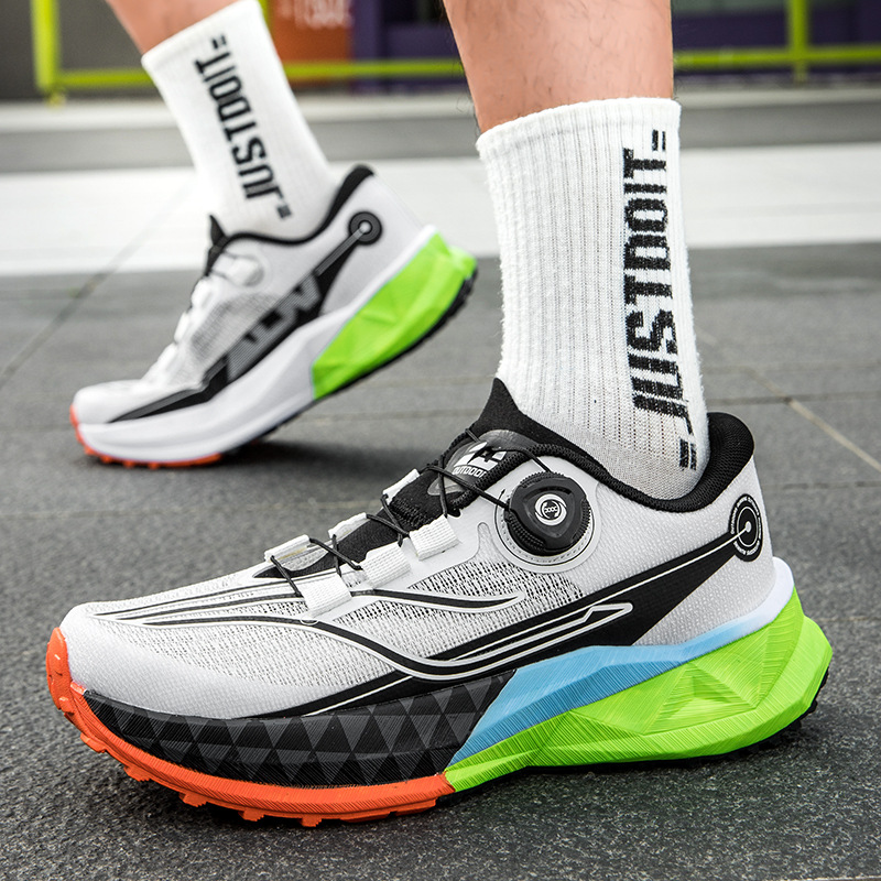 Off-road Hiking And Running Shoes With A Soft Sole High Elasticity Shock Absorption And Abrasion Resistance