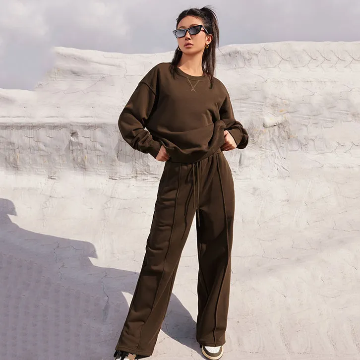 Women's Casual Fashion Round Neck Suit Long-sleeved Sweater - Brown