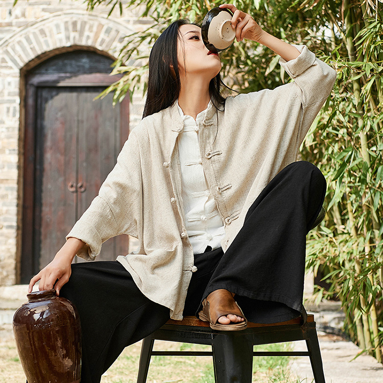 Women's Retro Buckle Detail Overcoat