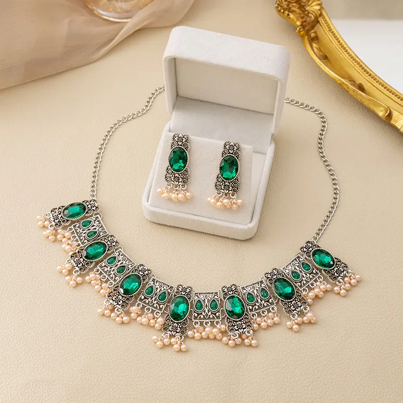 Vintage Emerald Earrings Ethnic Style Square Tassel Bead Pendant