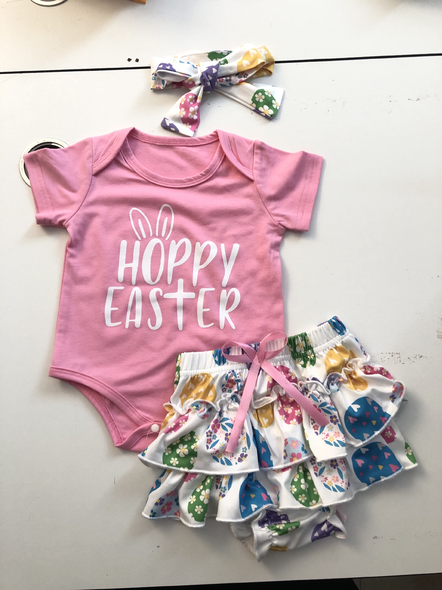 Baby Girl's Short-sleeved Letter Romper Colorful Egg