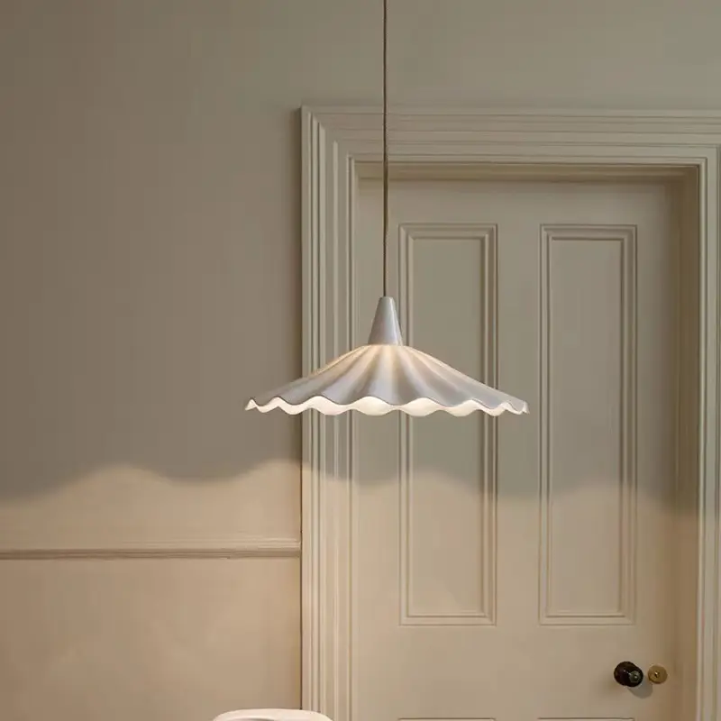 Home Fashion Individual Porcelain Retro Ceiling Light