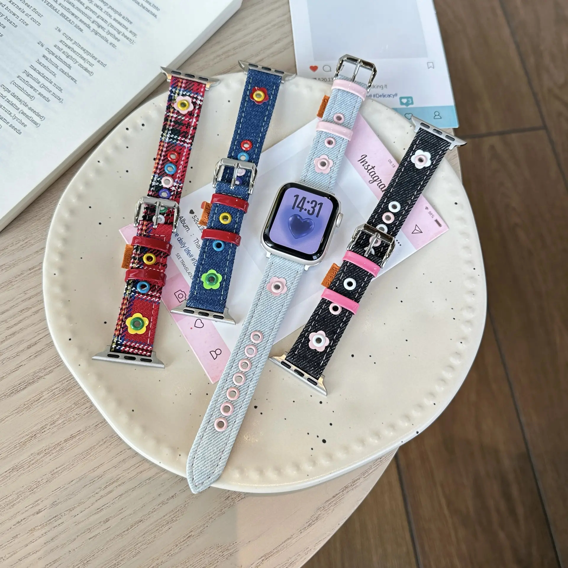 Fashionable And Cute Dopamine-style Apple Watch Band