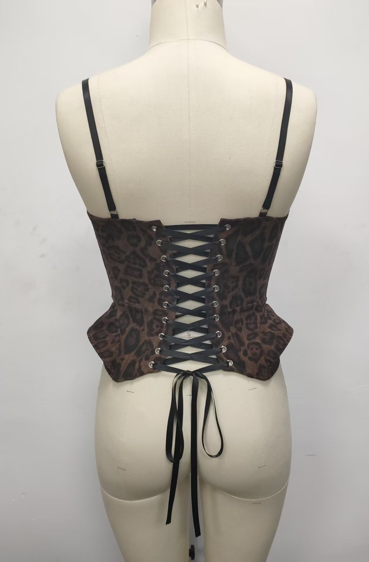 Buy Women's Clothing Online | Buy Trending Dresses for Women