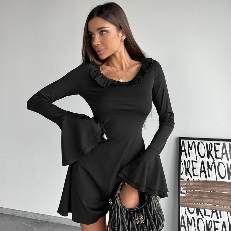 New Solid-color U-neck Flared-sleeve Long-sleeve Dress Skirt