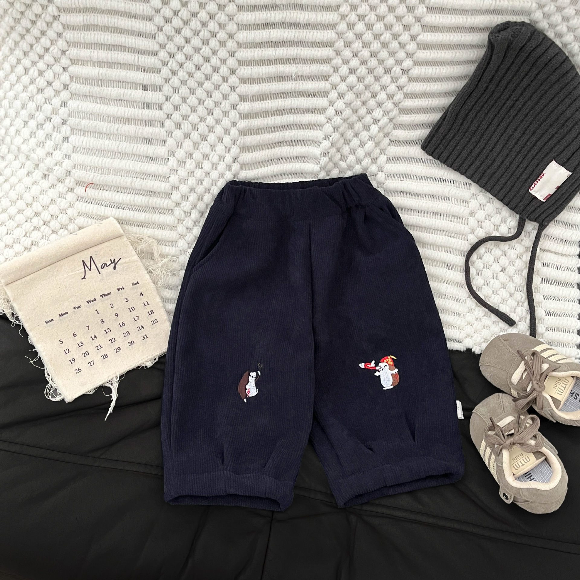 Embroidered Knitted Sweater Straight-leg Pants And A Romper