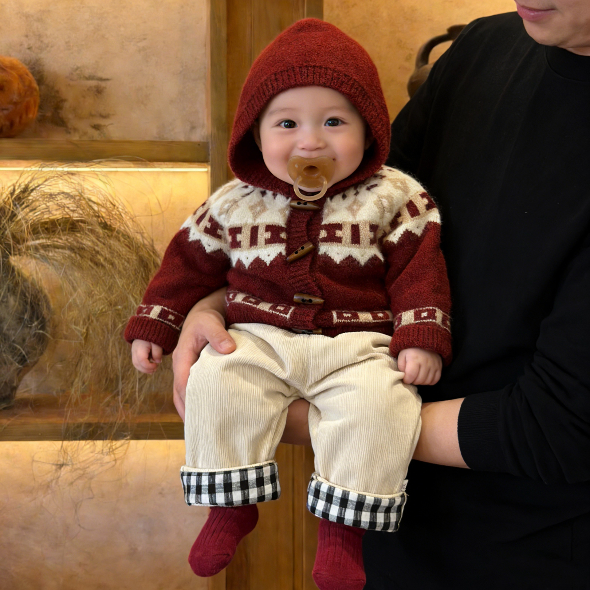 Retro Red Thickened Hooded Knitted Cardigan