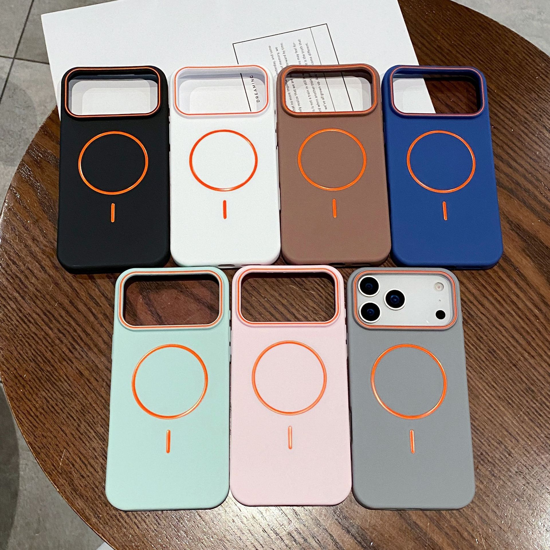 Oil Dripping Fine Circle Frosted Magnetic Suction Phone Case - Image 5