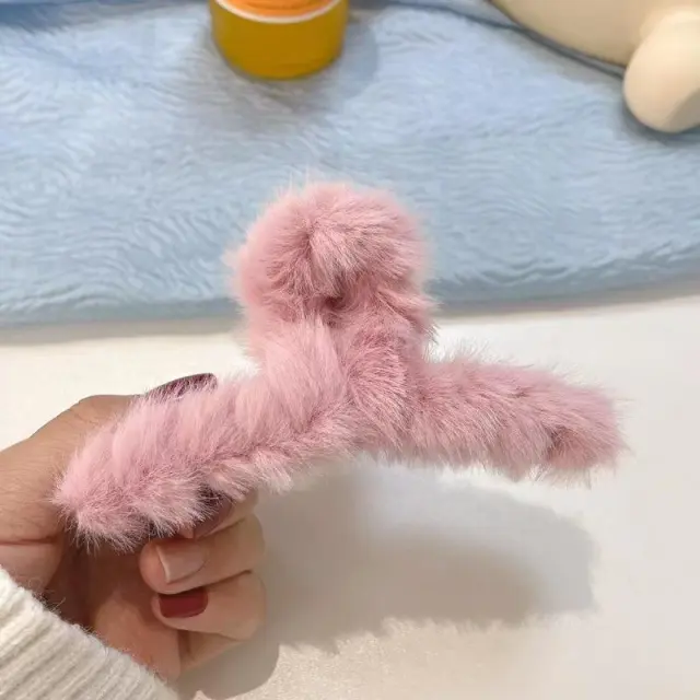 Simple Shark Clip Hair Accessories Pink - Shop at LoveMi