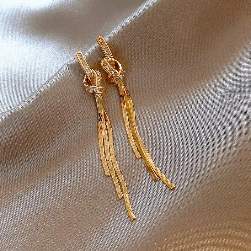Alloy Electroplated Women's Silver Needle Long Fringe Earrings Earrings
