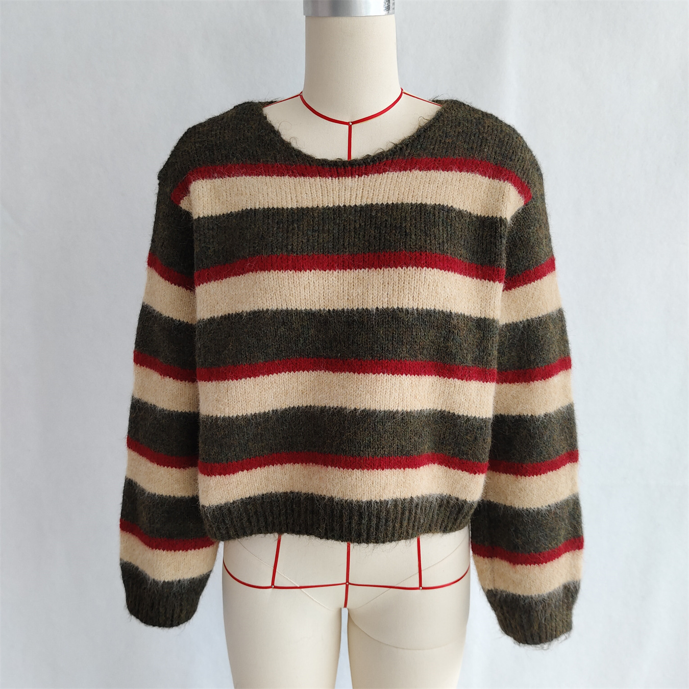 Striped Contrast Color Commuter Knit Casual Round Neck Long Sleeve Sweater