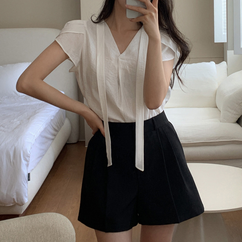RIBBON TRIMMED NECK RUFFLED