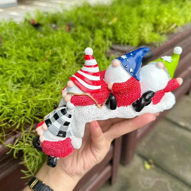 Santa Claus Faceless Doll Ornaments Resin Santa Dwarf - Shop at LoveMi