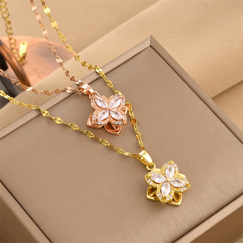Korean-style Rotating Four-Leaf Clover Pendant